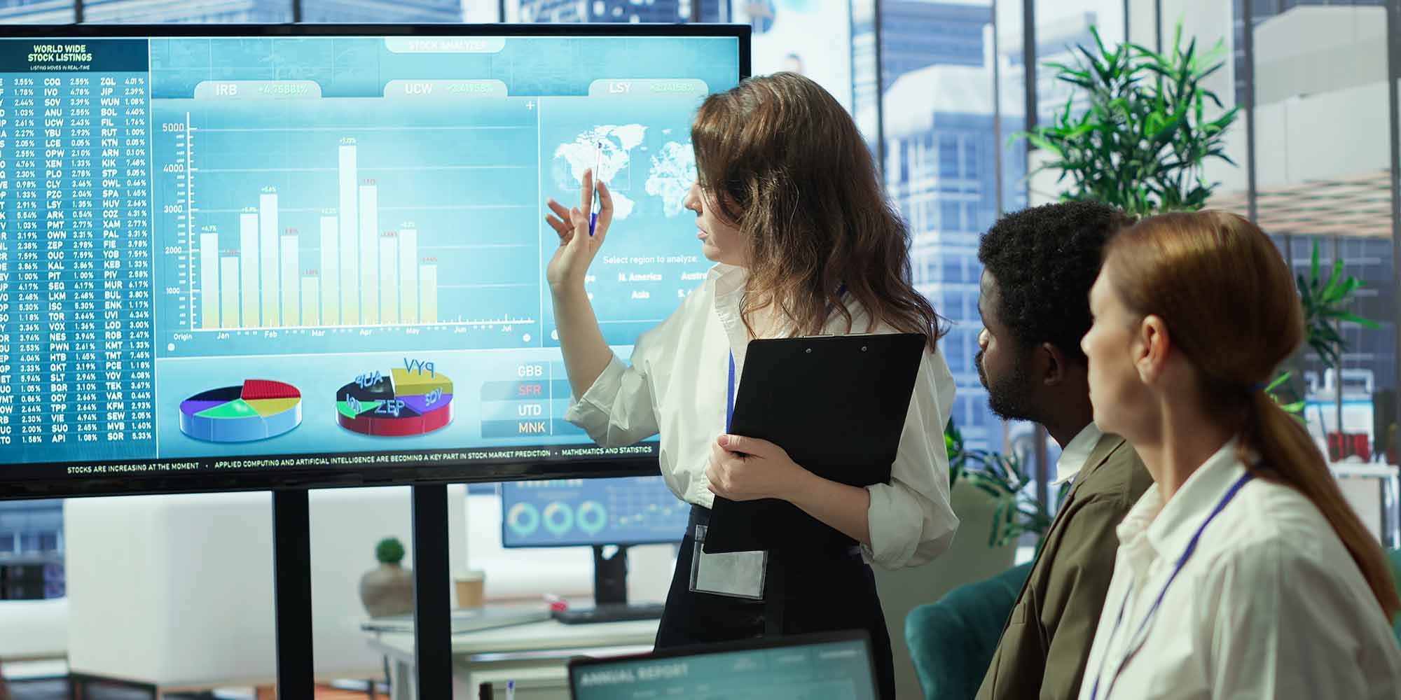 analysts review feedback