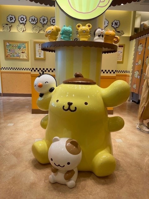 Pompompurin Café